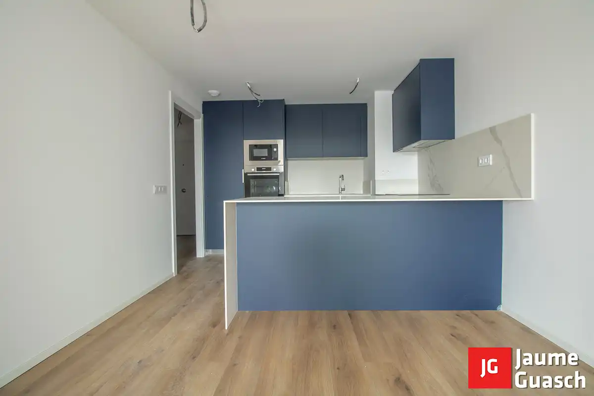 Cuina de Àtic en venda en Torredembarra amb Calefacció, Parquet i Terrassa