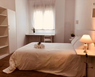 Study to rent in Teso de la Feria - Arrabal
