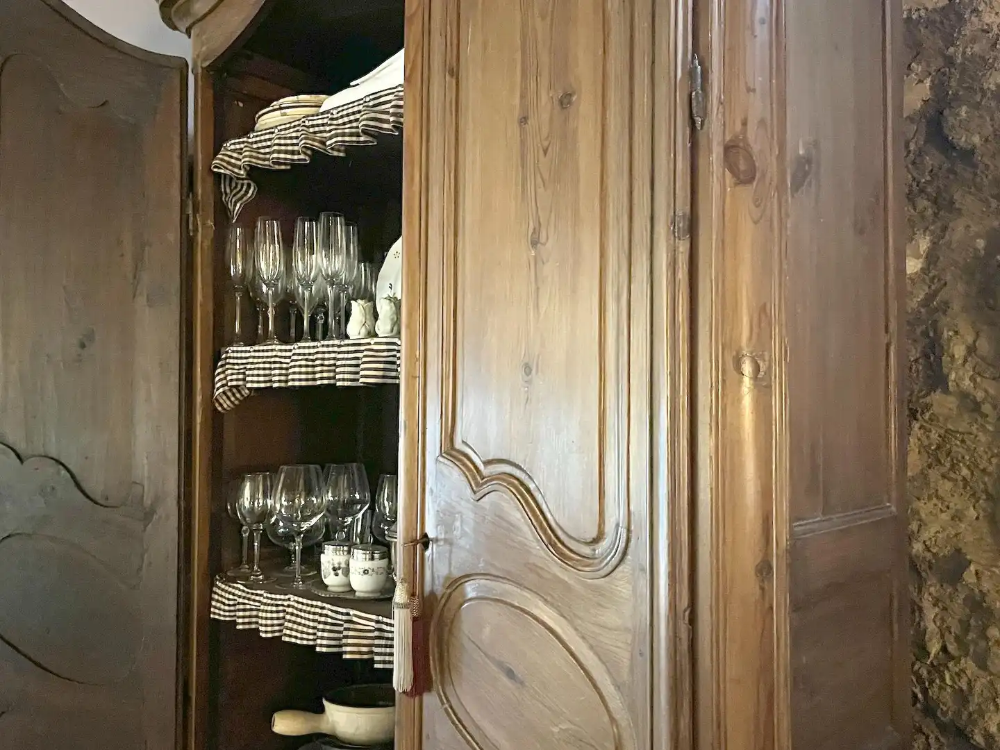 Finca rústica en venda en Bea amb Calefacció, Terrassa i Moblat
