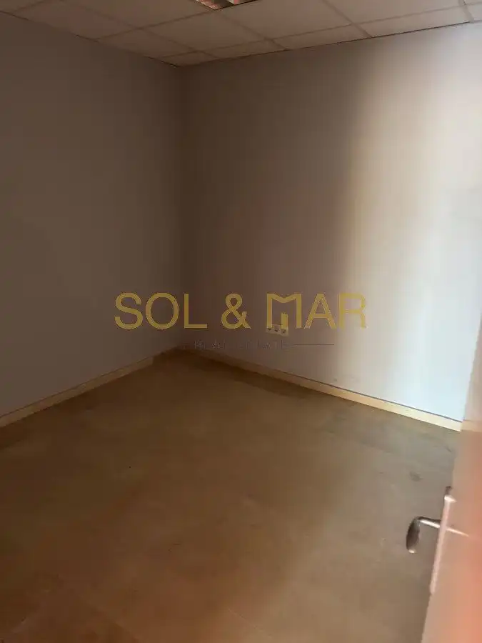 Local en venta en Torremolinos con Aire acondicionado
