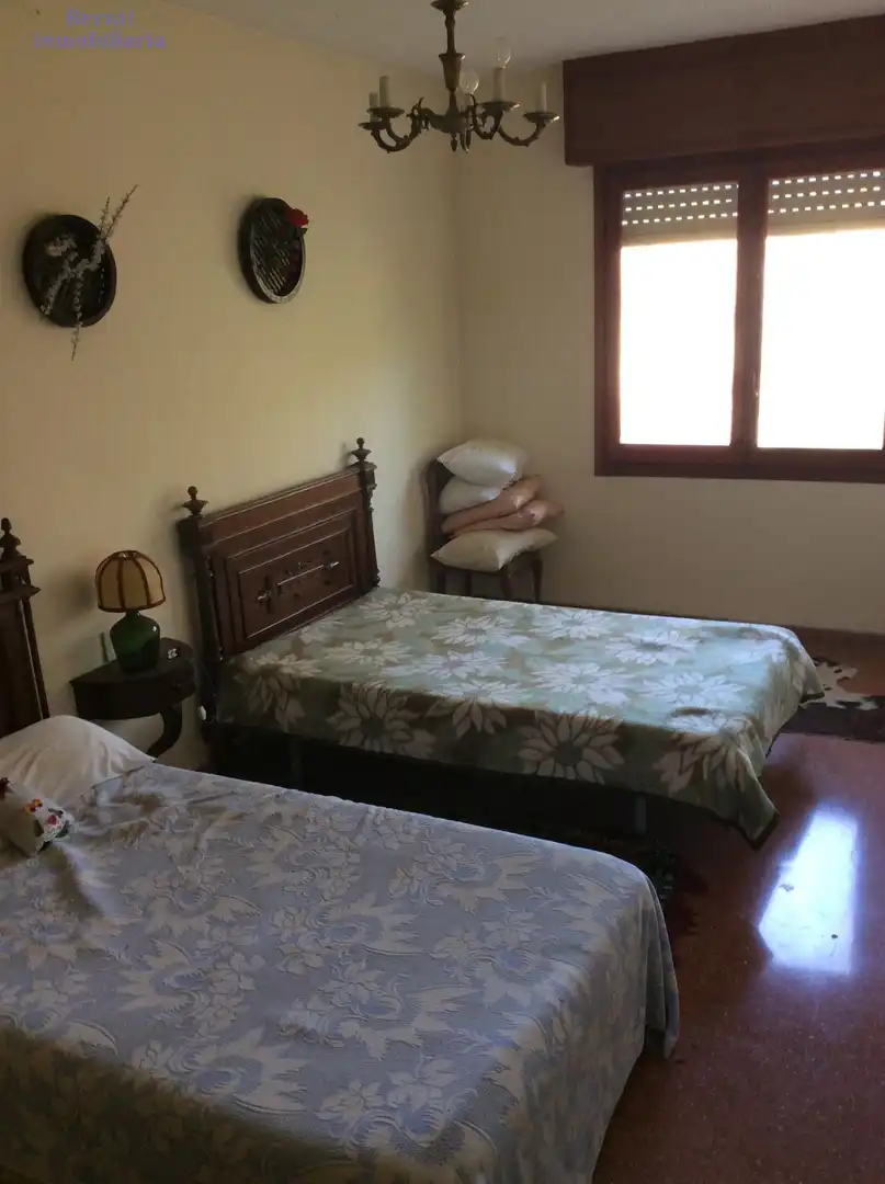 Dormitori de Casa o xalet en venda en Baños de Ebro / Mañueta amb Terrassa, Traster i Balcó
