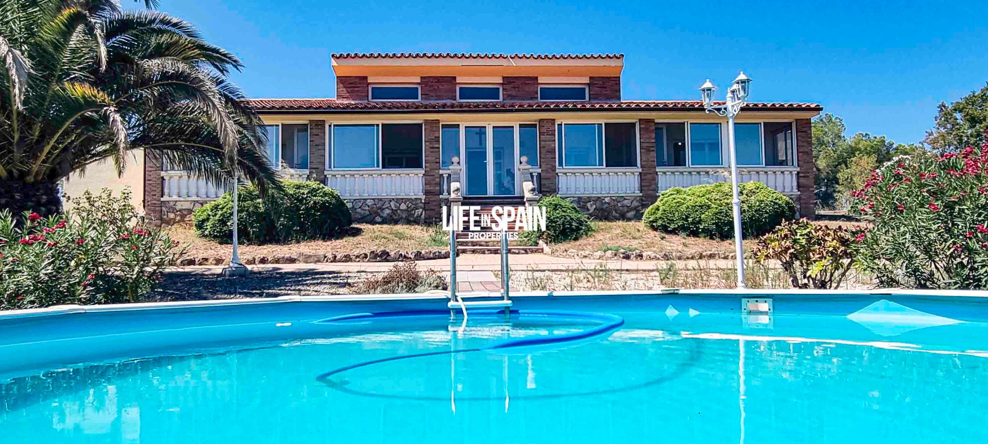 Vista exterior de Casa o chalet en venta en Ginestar con Calefacción, Jardín privado y Terraza