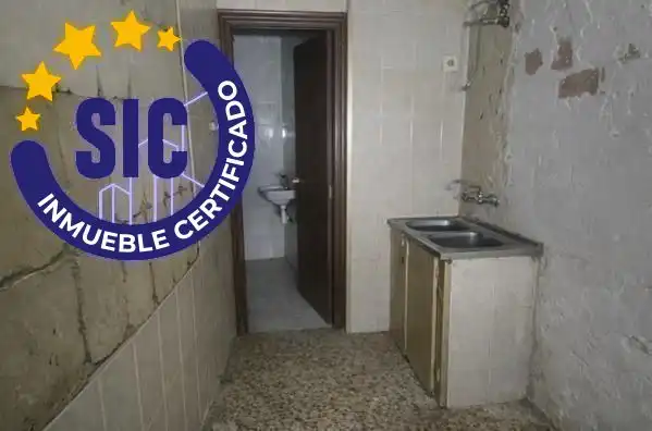 Local comercial en venda a Calle de Francisco Moreno Usedo, imagen 5