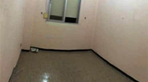 Foto 4 de Piso en venta en Calle Antonio Machín, 58, Cruz Roja, Sevilla Capital