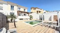 Vista exterior de Casa o xalet en venda en Torrox amb Jardí privat, Traster i Piscina