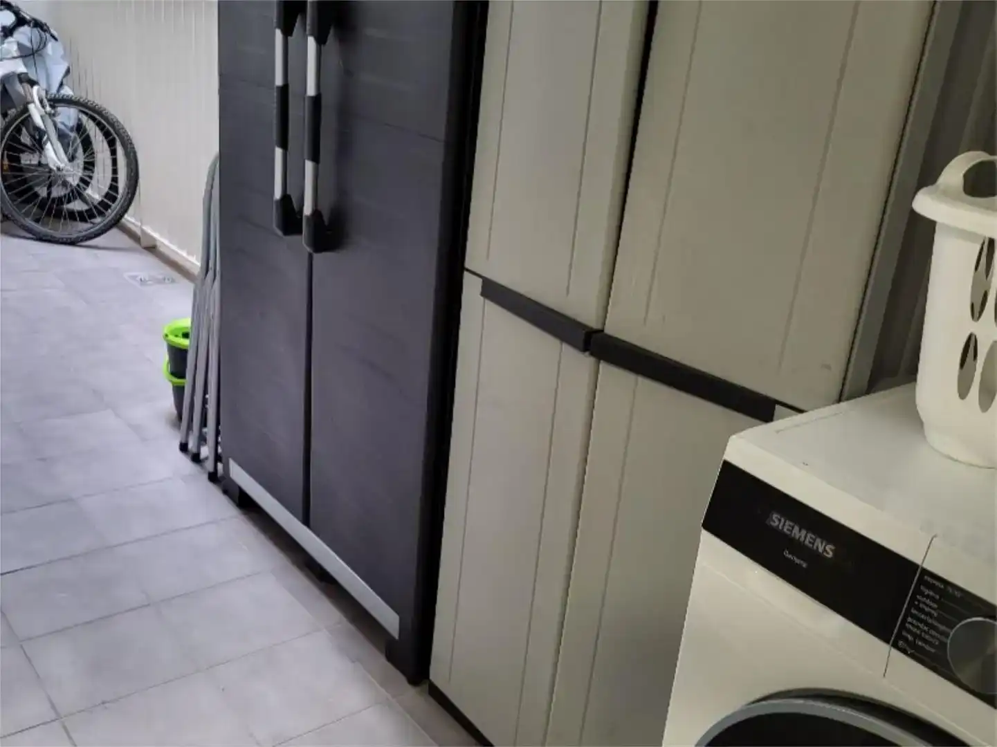 Kitchen of Flat for sale in Sabadell  with Air Conditioner, Swimming Pool and Balcony