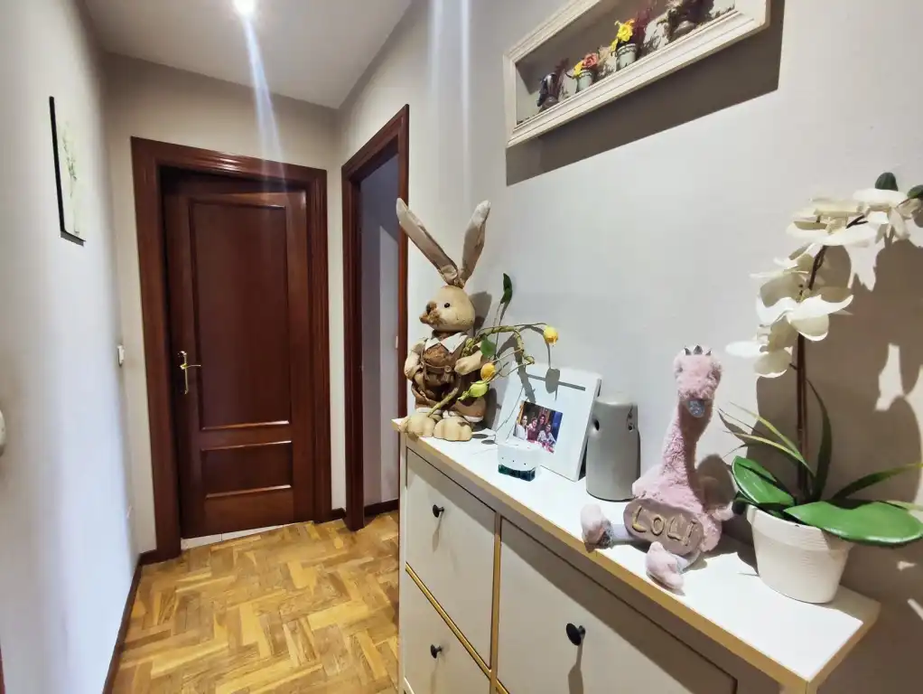 Piso en venta en Gijón  con Calefacción, Trastero y Horno