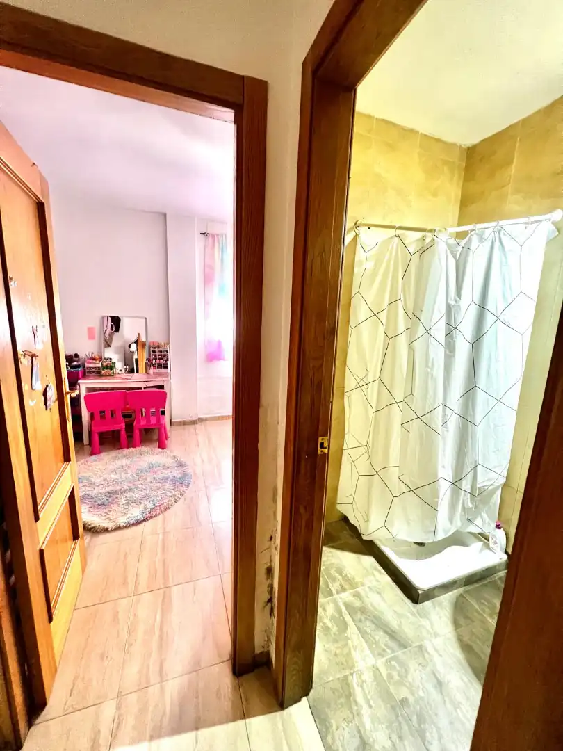 Habitación de Piso en venta en Almería