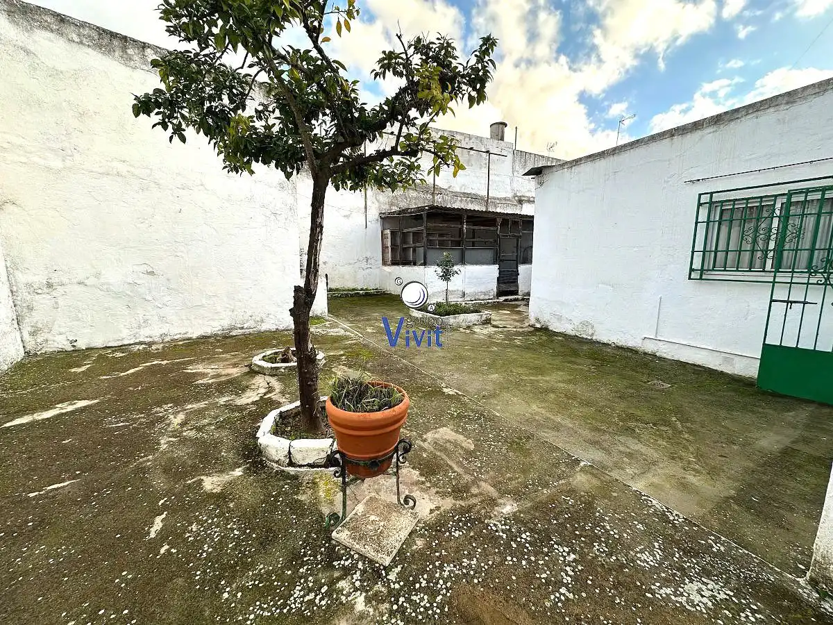 Vista exterior de Casa o xalet en venda en Alcalá de Guadaira
