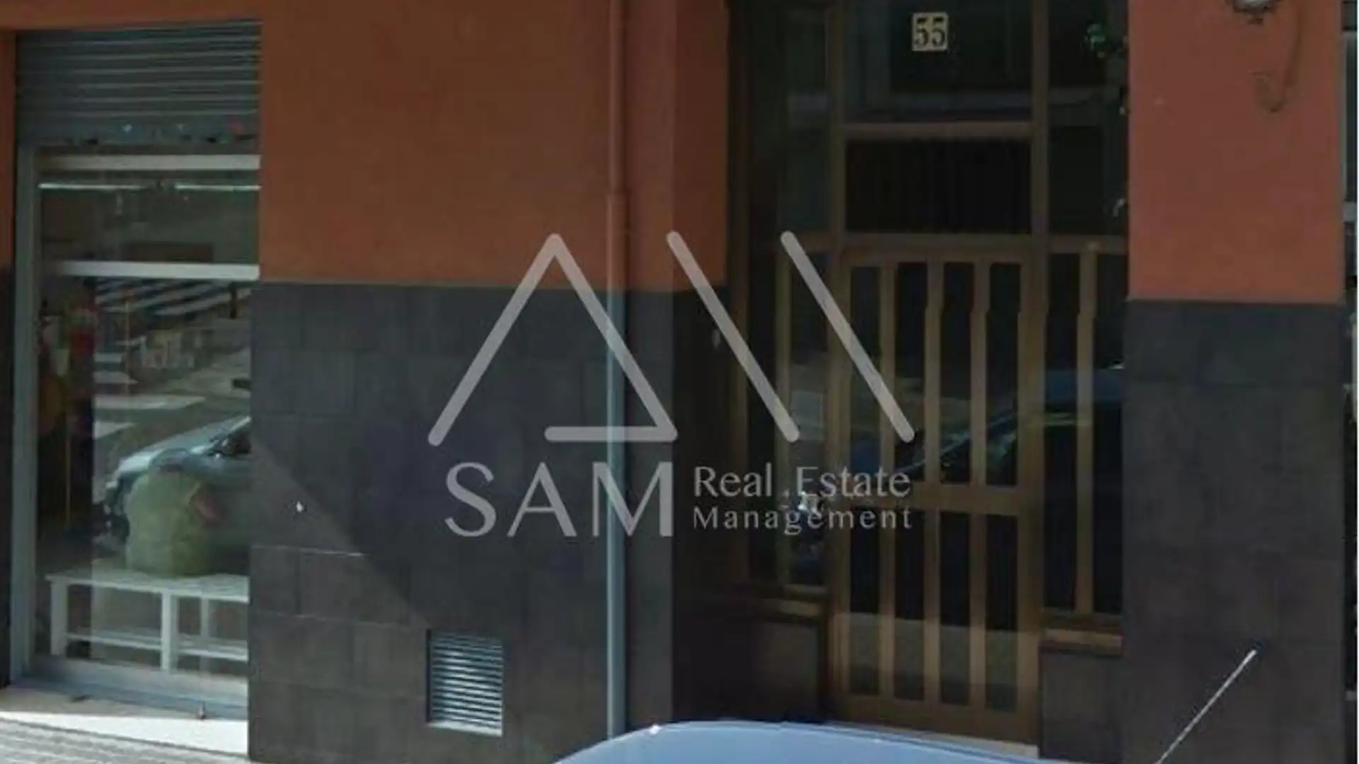 Vista exterior de Planta baja en venta en Mataró