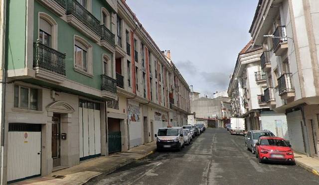 Local comercial en Venta en Melide