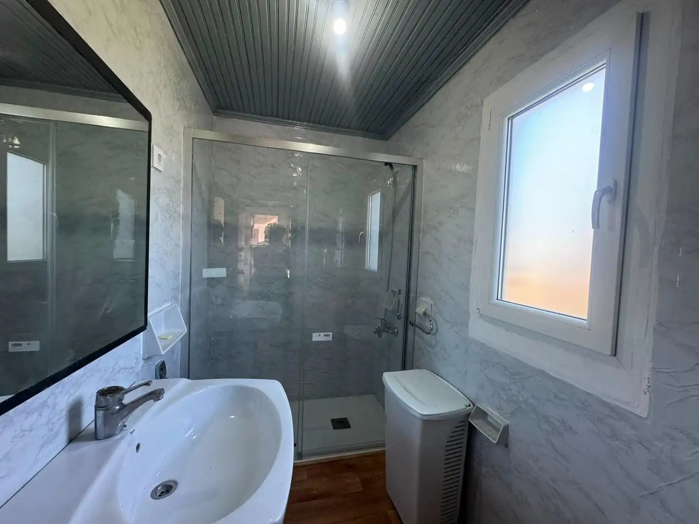 Baño de Casa o chalet de alquiler en A Merca   con Calefacción, Terraza y Amueblado