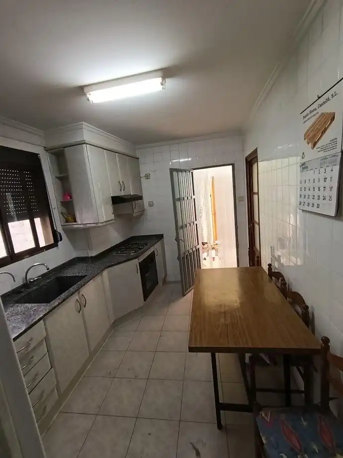 Cocina de Piso en venta en Mislata con Terraza, Trastero y Balcón