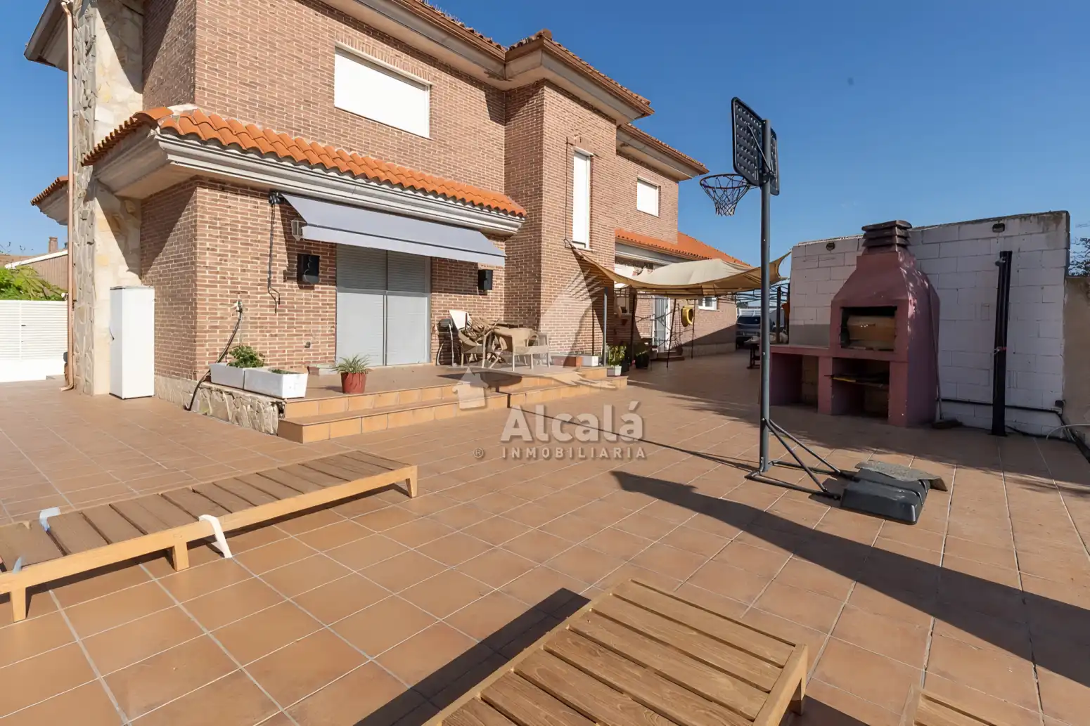 Terraza de Casa o chalet en venta en Los Santos de la Humosa con Calefacción y Trastero