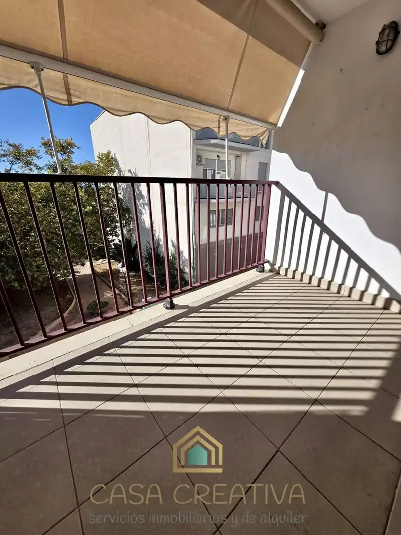 Piso en venta en Calle Miguel Angel Blanco, Casco Urbano
