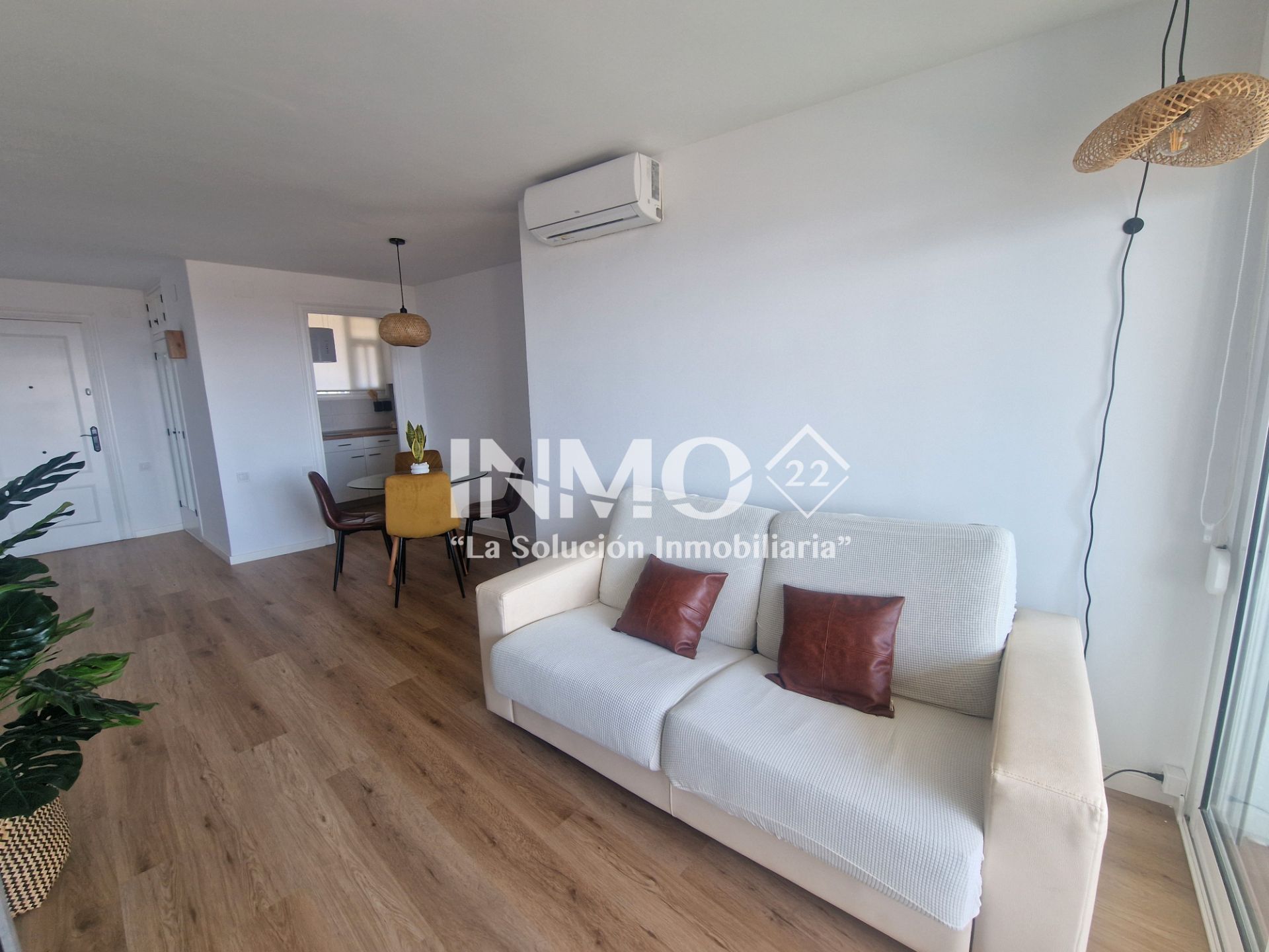 Living room of Apartment for sale in Cambrils  with Air Conditioner, Parquet flooring and Terrace