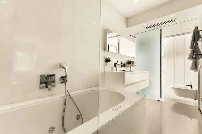 Bathroom of Houses for rent in Marbella  with Air Conditioner, Private garden and Terrace