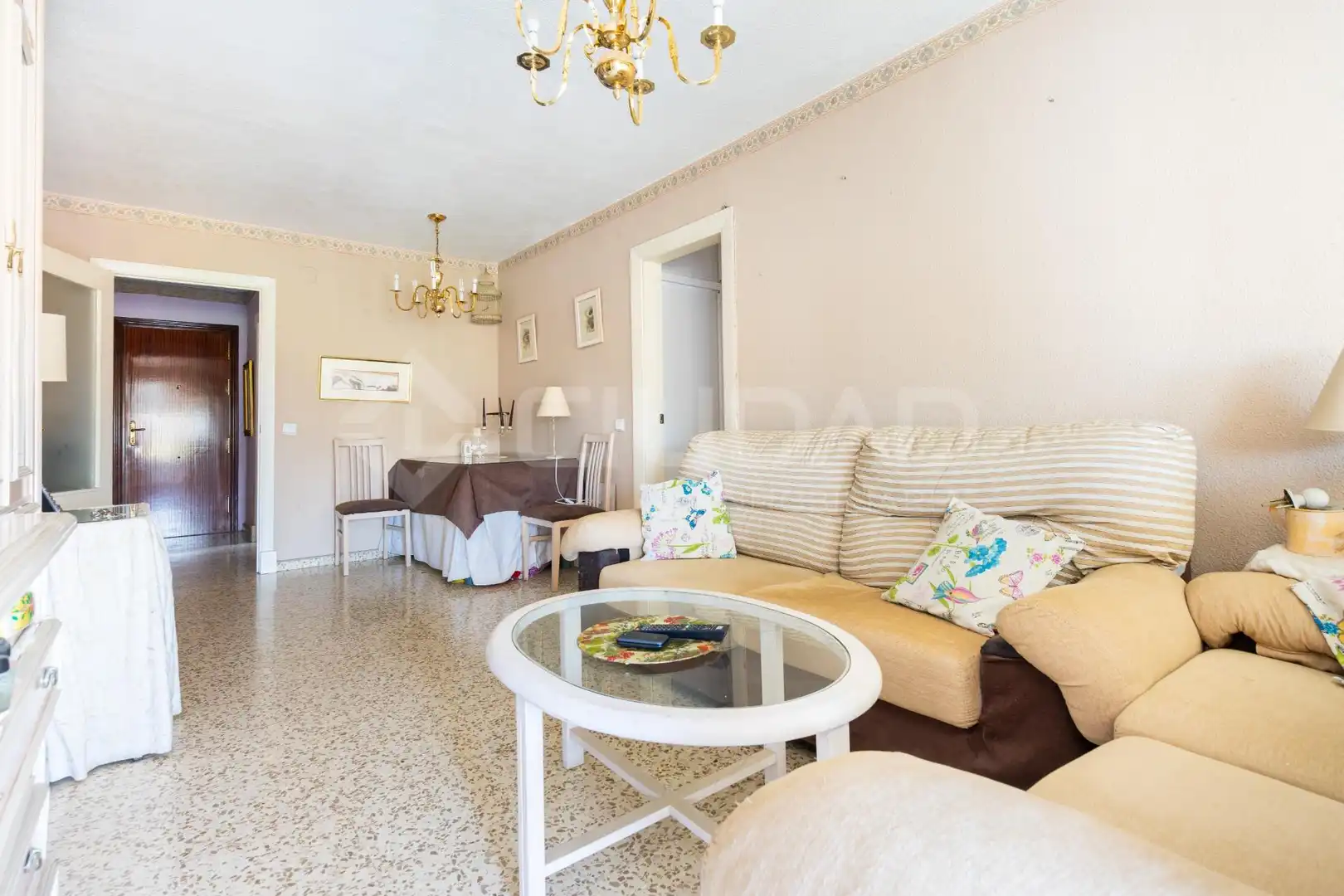 Living room of Flat for sale in Sevilla  with Balcony