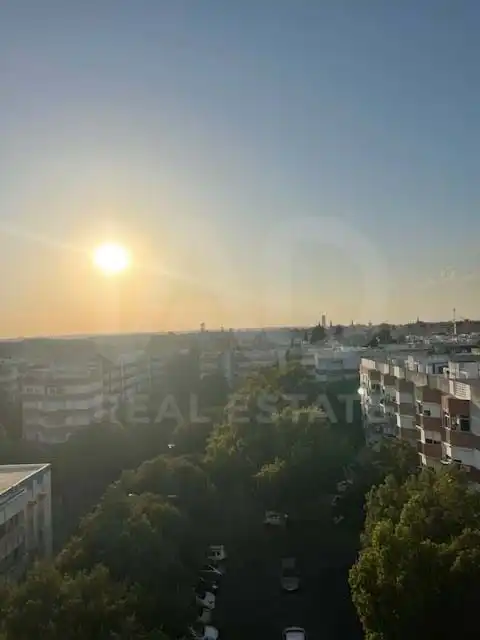 Exterior view of Flat for sale in Sevilla  with Air Conditioner and Terrace