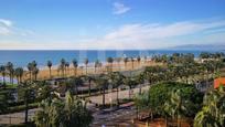 Vista exterior de Àtic en venda en Salou amb Aire condicionat, Terrassa i Piscina