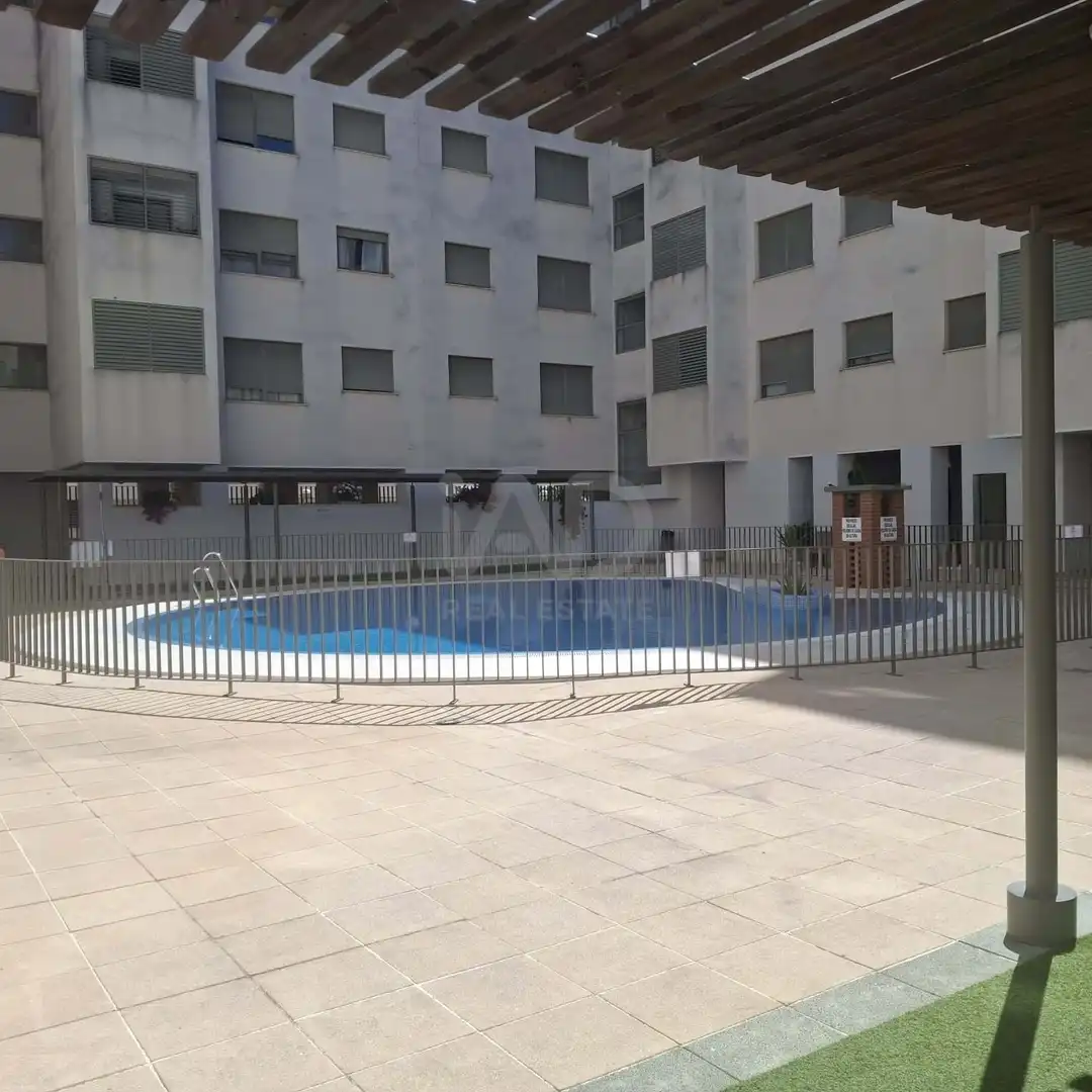 Piscina de Piso en venta en El Puerto de Santa María con Aire acondicionado, Calefacción y Piscina