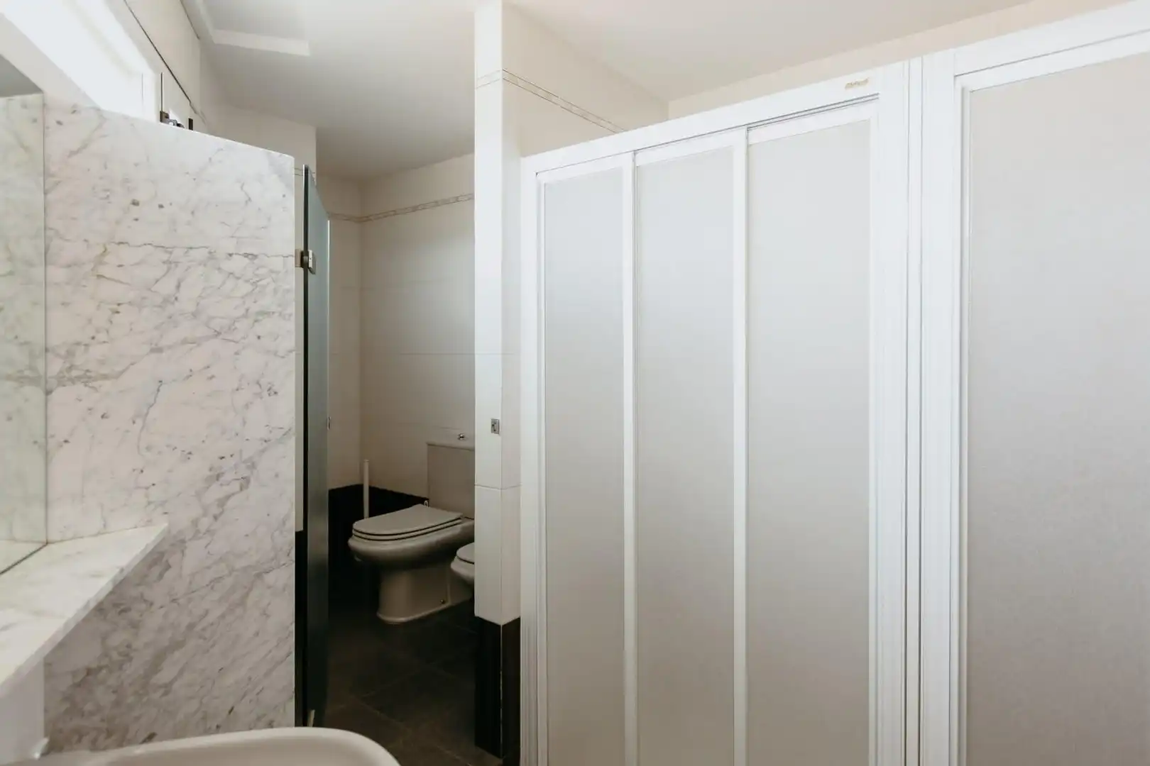 Baño de Casa adosada en venta en Huesca con Aire acondicionado, Jardín privado y Terraza