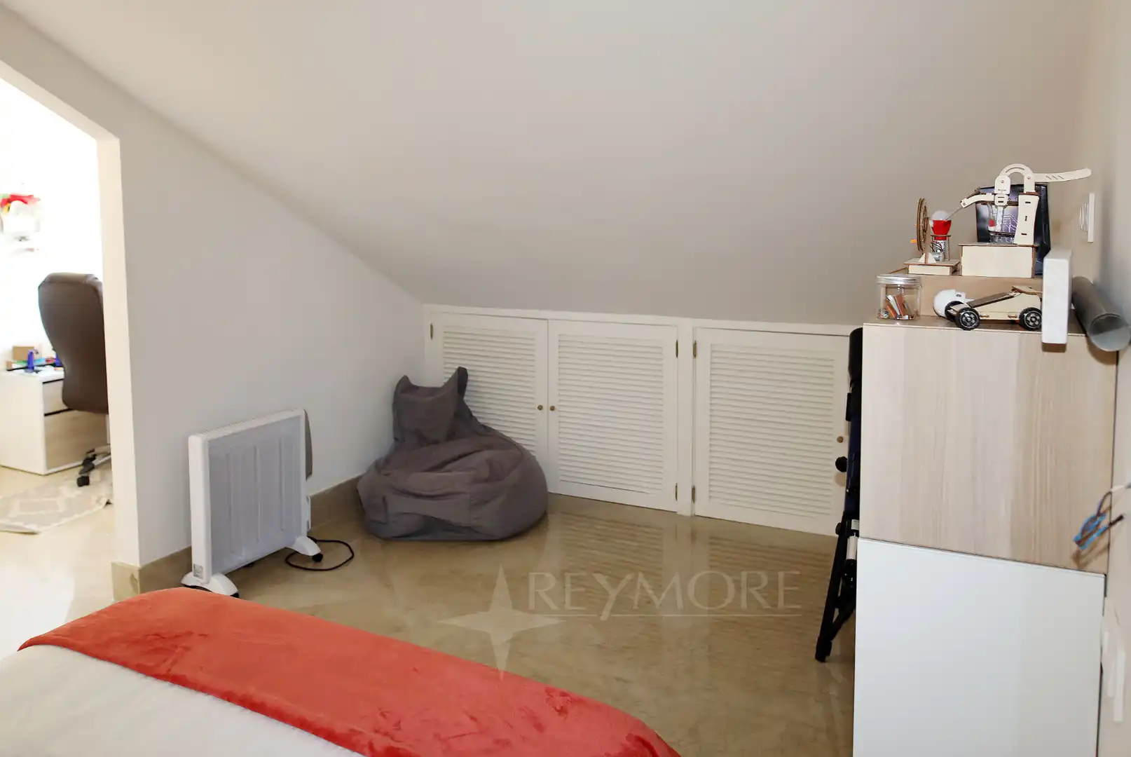 Habitación de Casa o chalet en venta en Córdoba con Aire acondicionado, Calefacción y Jardín privado