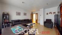 Living room of Flat for sale in Parla  with Heating, Swimming Pool and Community pool