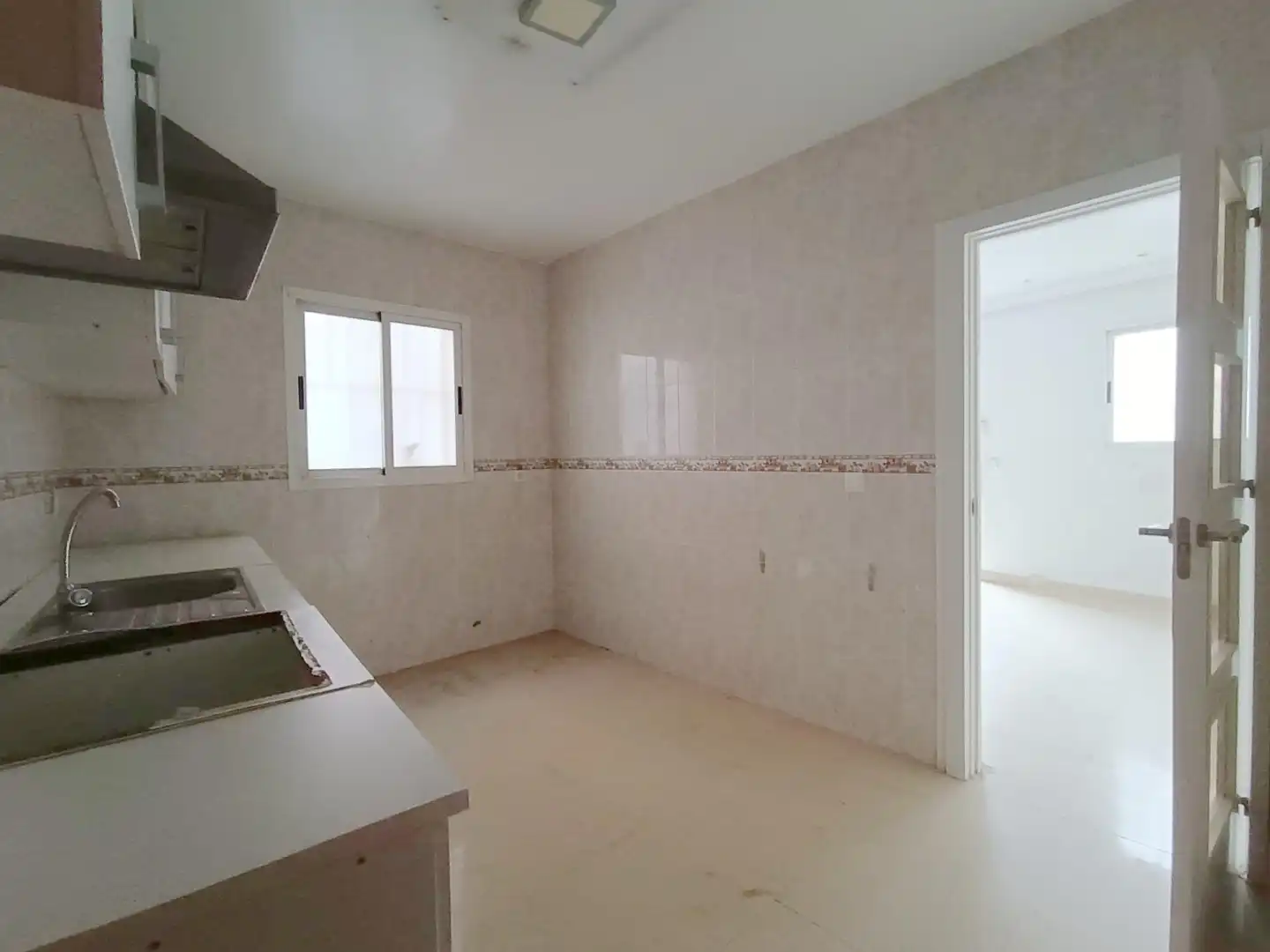 Kitchen of Houses for sale in Almería
