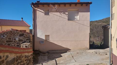 Foto 2 de Casa adosada en venda a Calle Fuente, 137, Santiago del Tormes, Ávila