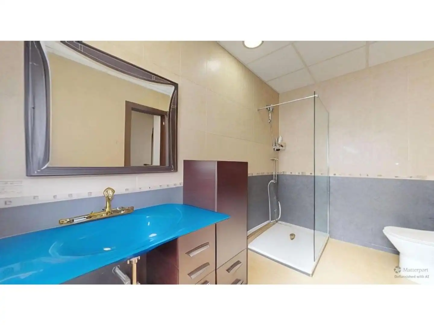 Baño de Casa o chalet en venta en Chiva con Jardín privado, Terraza y Trastero