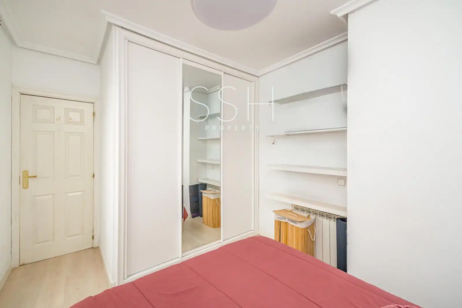 Habitación de Piso de alquiler en Población de Arroyo con Aire acondicionado, Calefacción y Amueblado