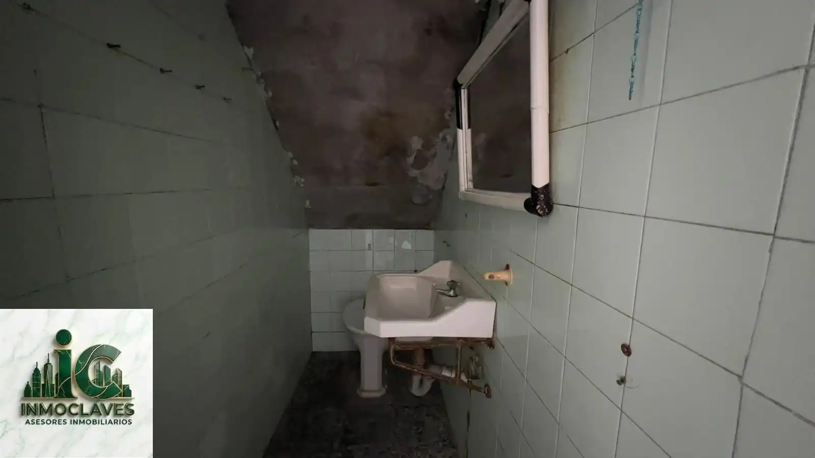 Baño de Casa o chalet en venta en Algeciras con Terraza
