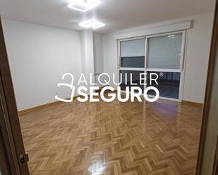 Bedroom of Flat to rent in Alcalá de Henares  with Heating and Storage room