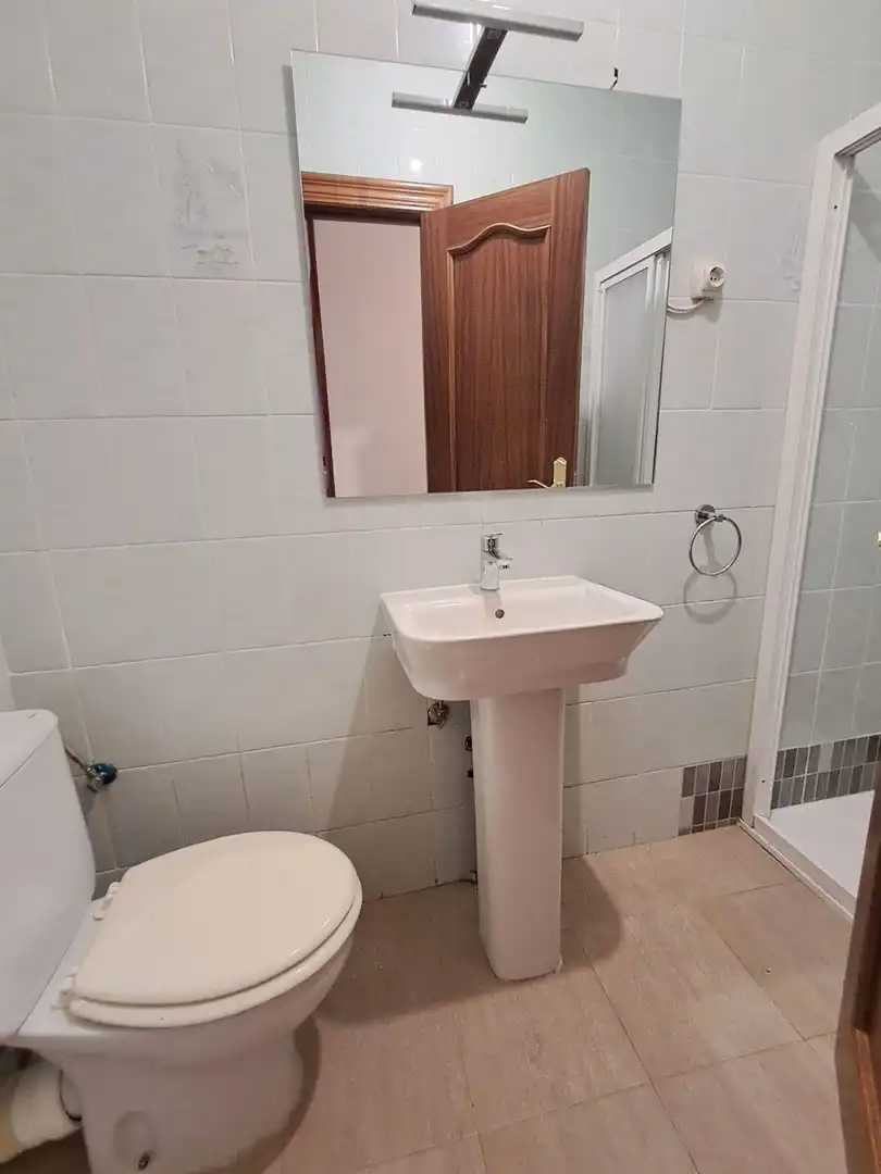 Bathroom of Flat for sale in Portugalete  with Balcony