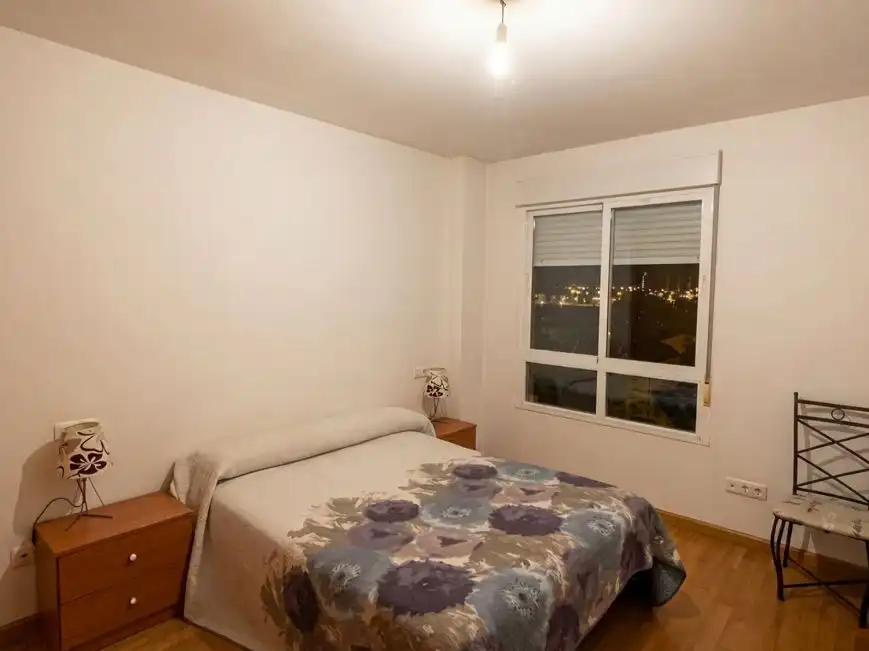 Habitación de Piso en venta en Ponferrada con Calefacción y Amueblado
