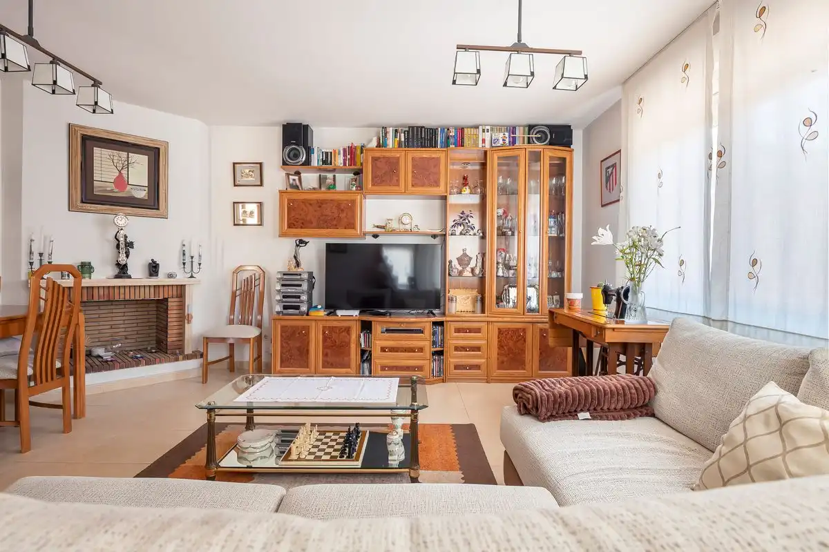 Sala de estar de Casa o chalet en venta en Titulcia con Aire acondicionado, Calefacción y Jardín privado