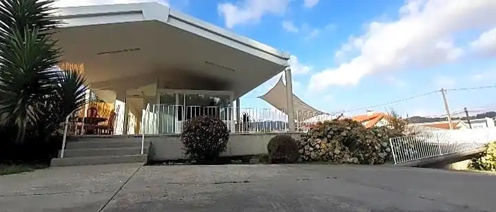 Casa o xalet en venda en Poio amb Calefacció, Terrassa i Moblat