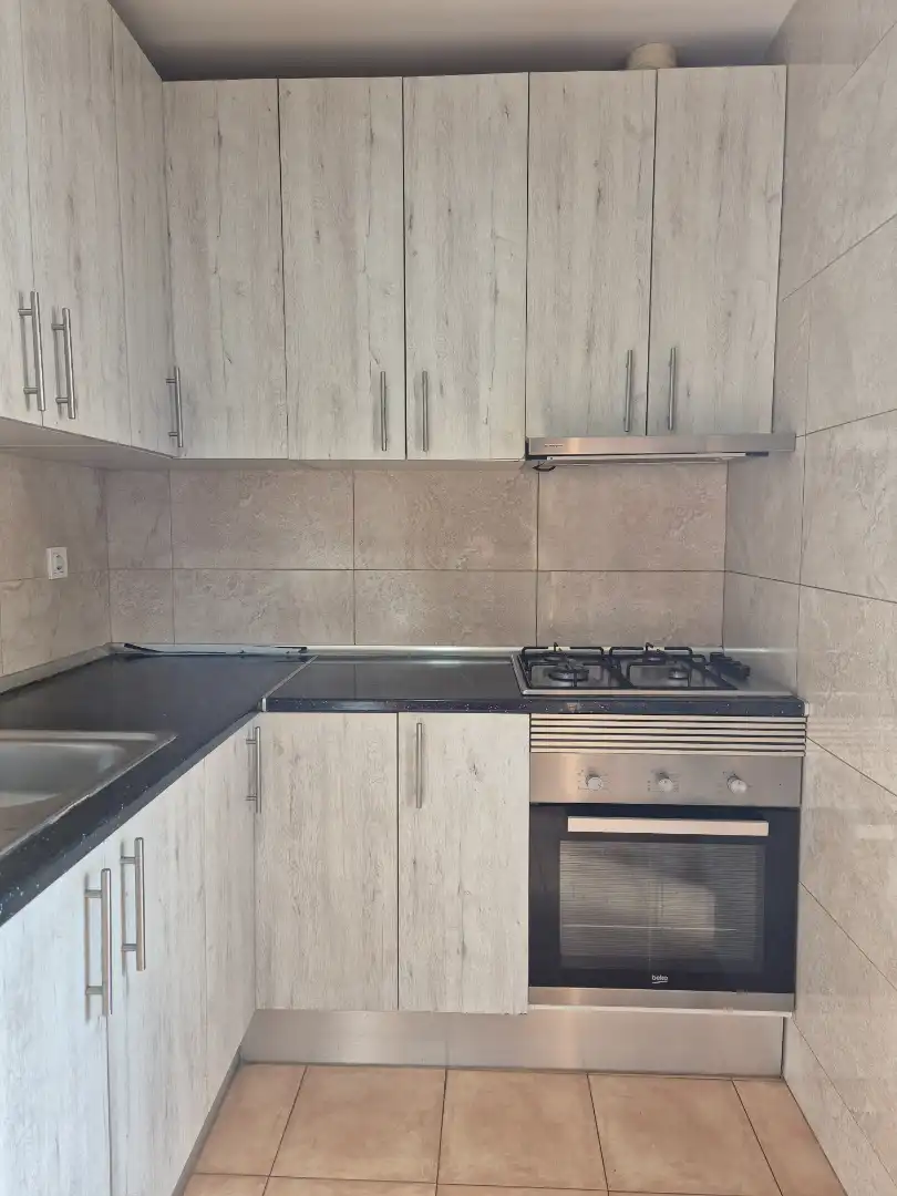 Cocina de Piso en venta en Terrassa con Terraza, Horno y Balcón