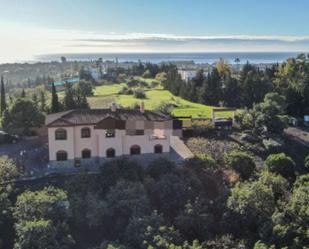 Vista exterior de Terreny en venda en Estepona