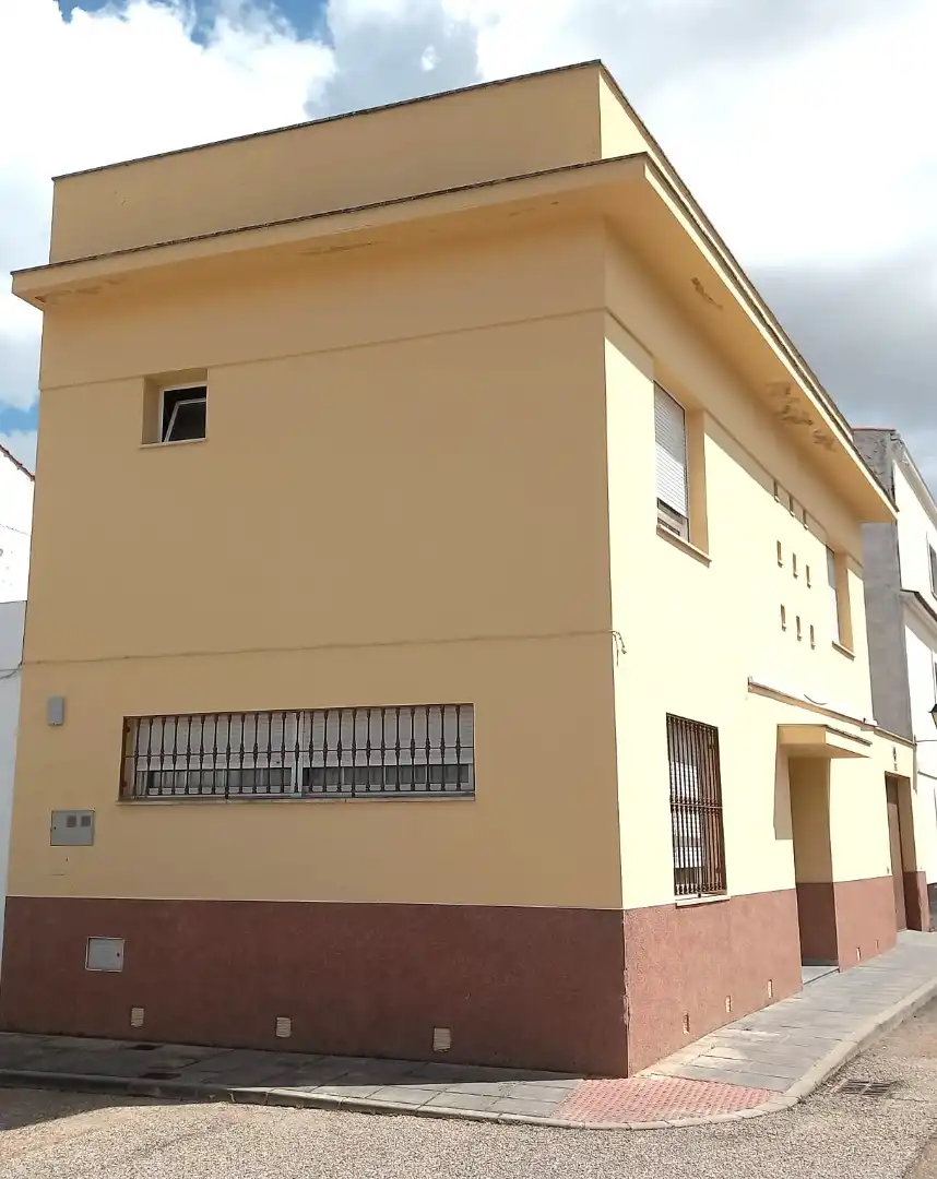 Vista exterior de Casa o xalet en venda en Talavera la Real amb Aire condicionat i Moblat