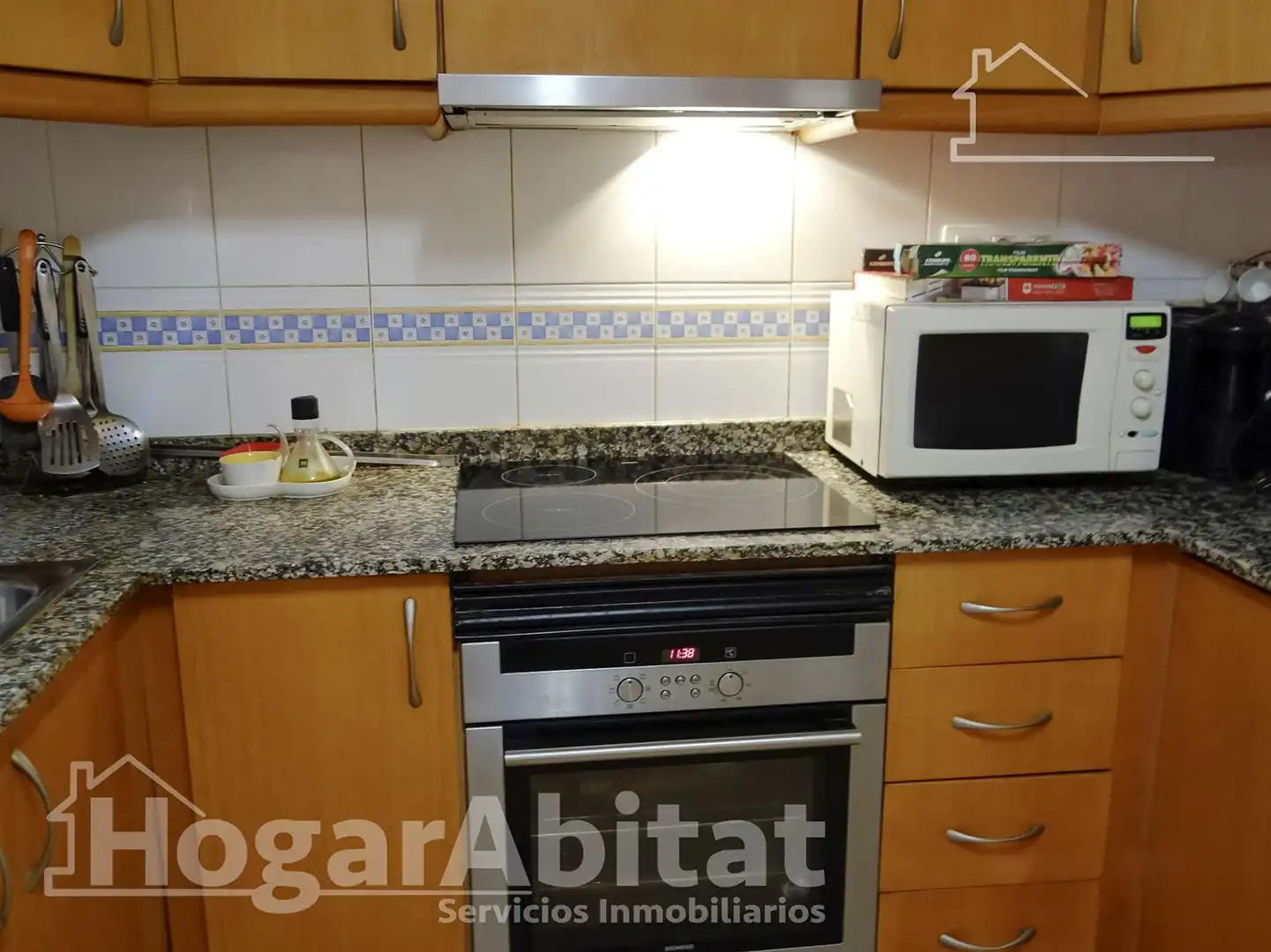 Adossat amb terrassa en venda a Avenida SAN JAIME, imagen 6