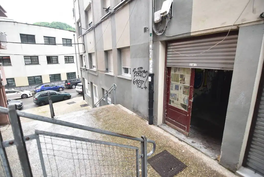 Außenansicht von Geschaftsraum zur Miete in Eibar