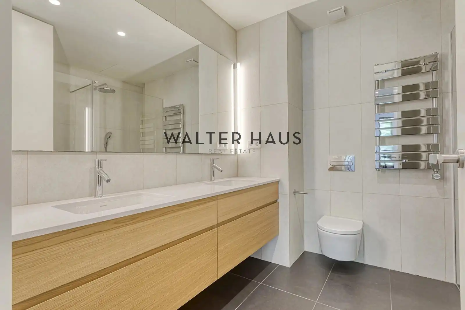 Flat with lift to rent in Carrer de Pau Claris, imagen 8