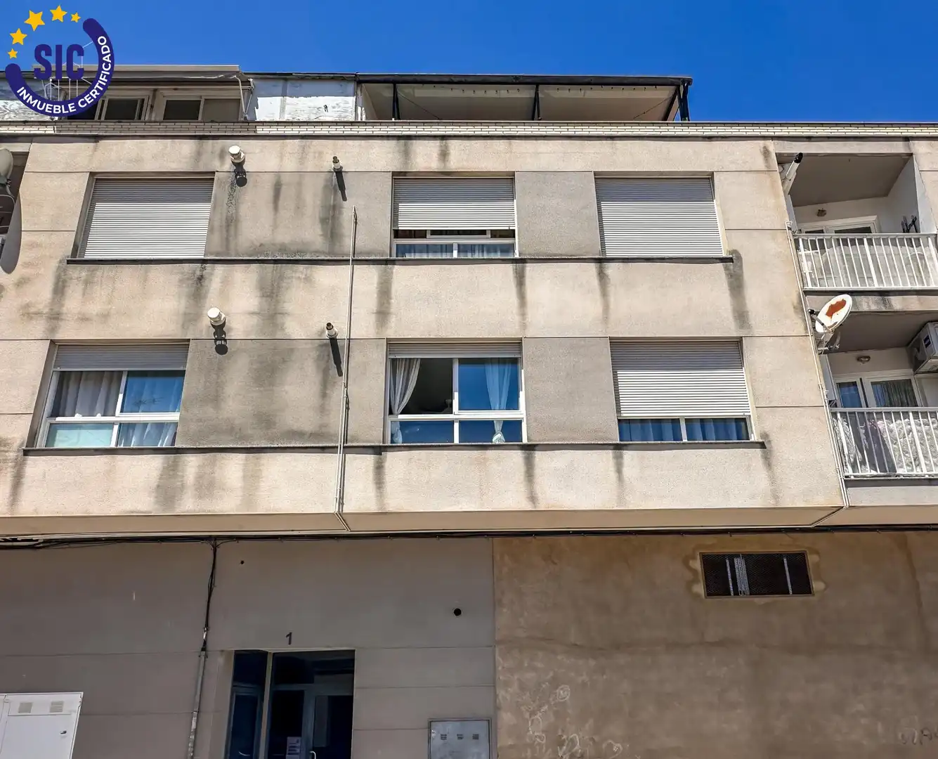 Außenansicht von Wohnung zum Verkauf in Almazora / Almassora mit Heizung und Balkon