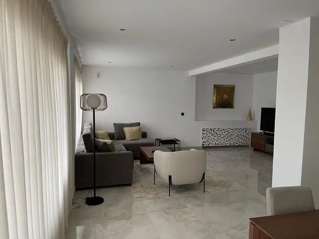 Sala d'estar de Casa o xalet en venda en Sant Joan d'Alacant amb Aire condicionat, Terrassa i Piscina