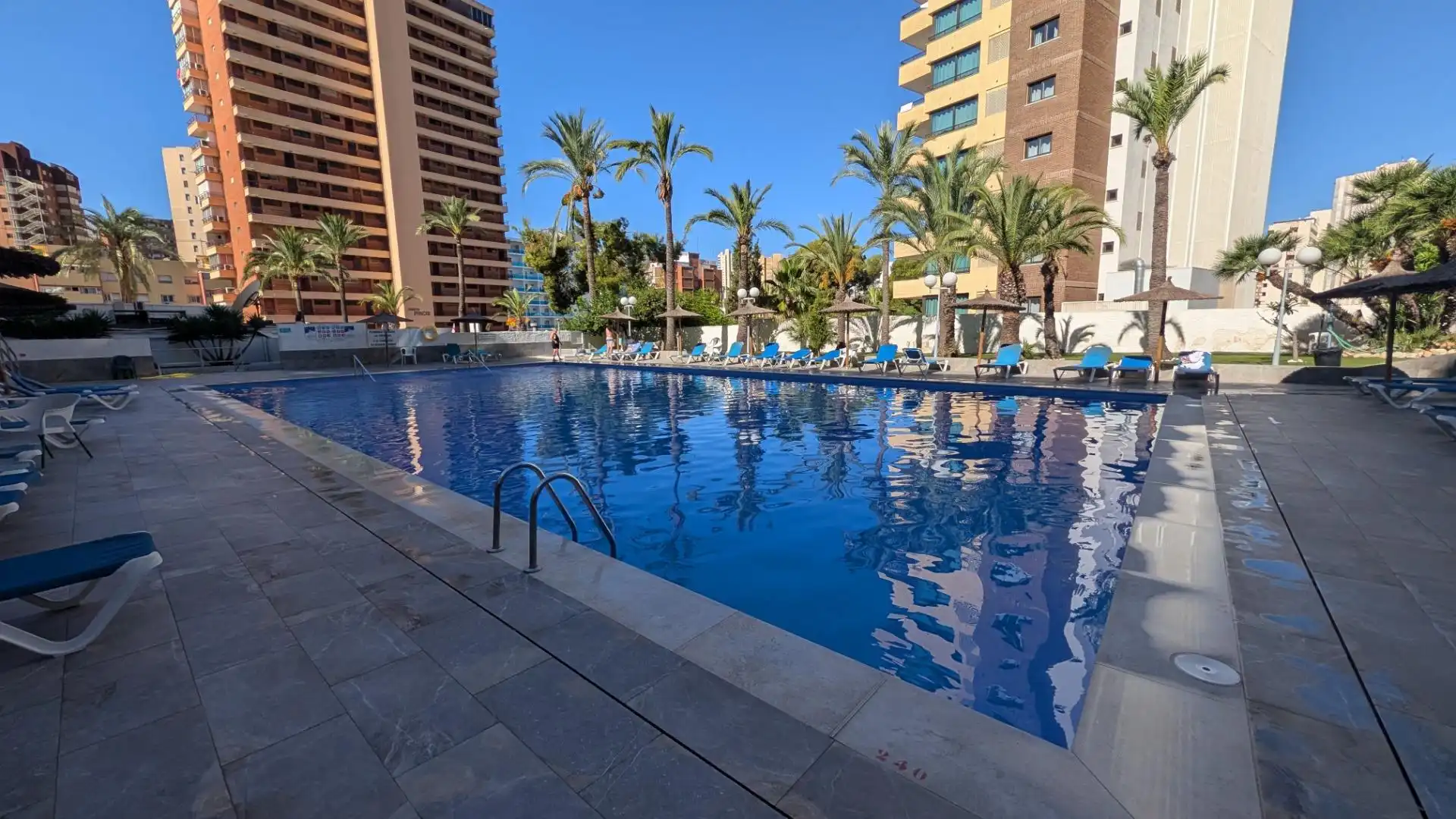 Apartment with pool for sale in Rincón de Loix, imagen 10