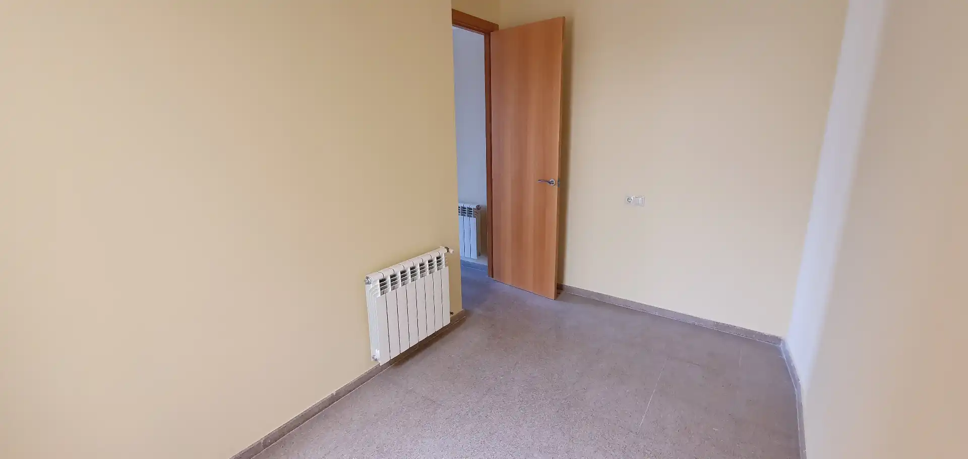 Habitación de Casa adosada en venta en Castelló de Rugat con Calefacción, Jardín privado y Terraza