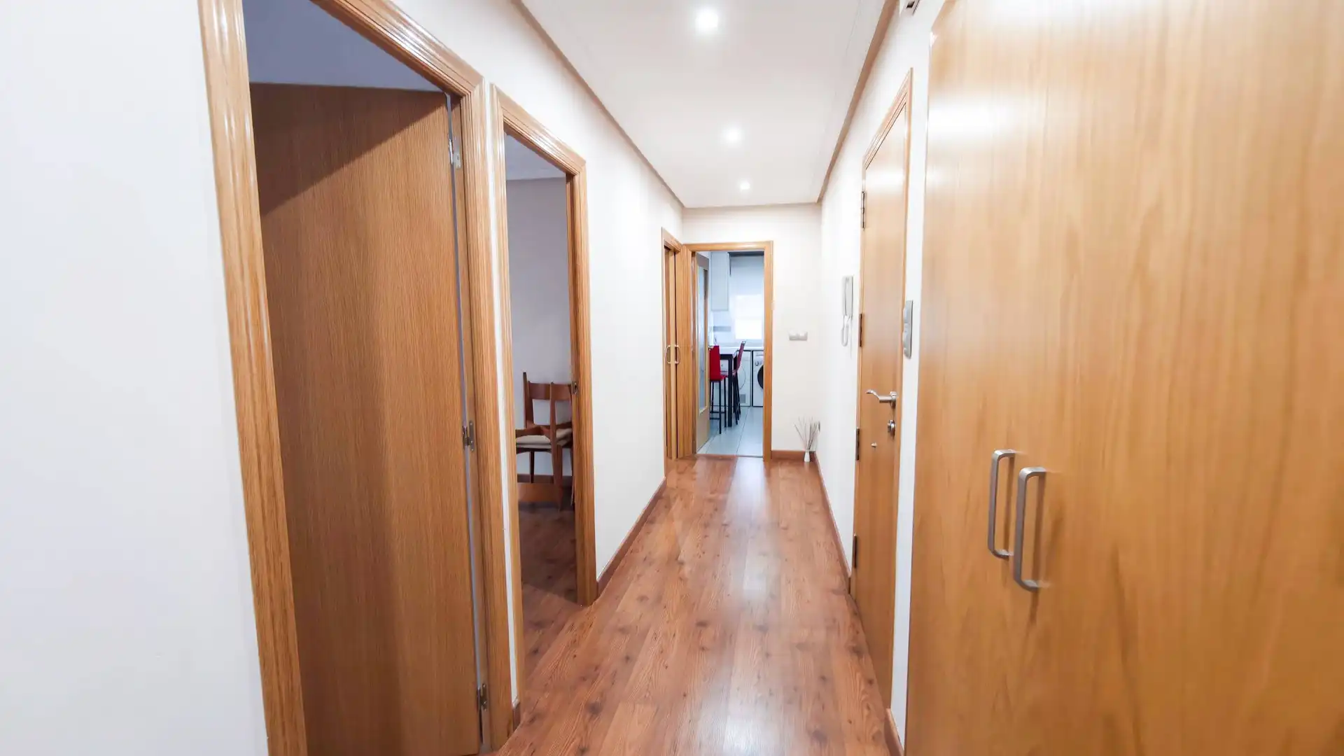 Piso de alquiler en Elche / Elx con Aire acondicionado, Trastero y Amueblado
