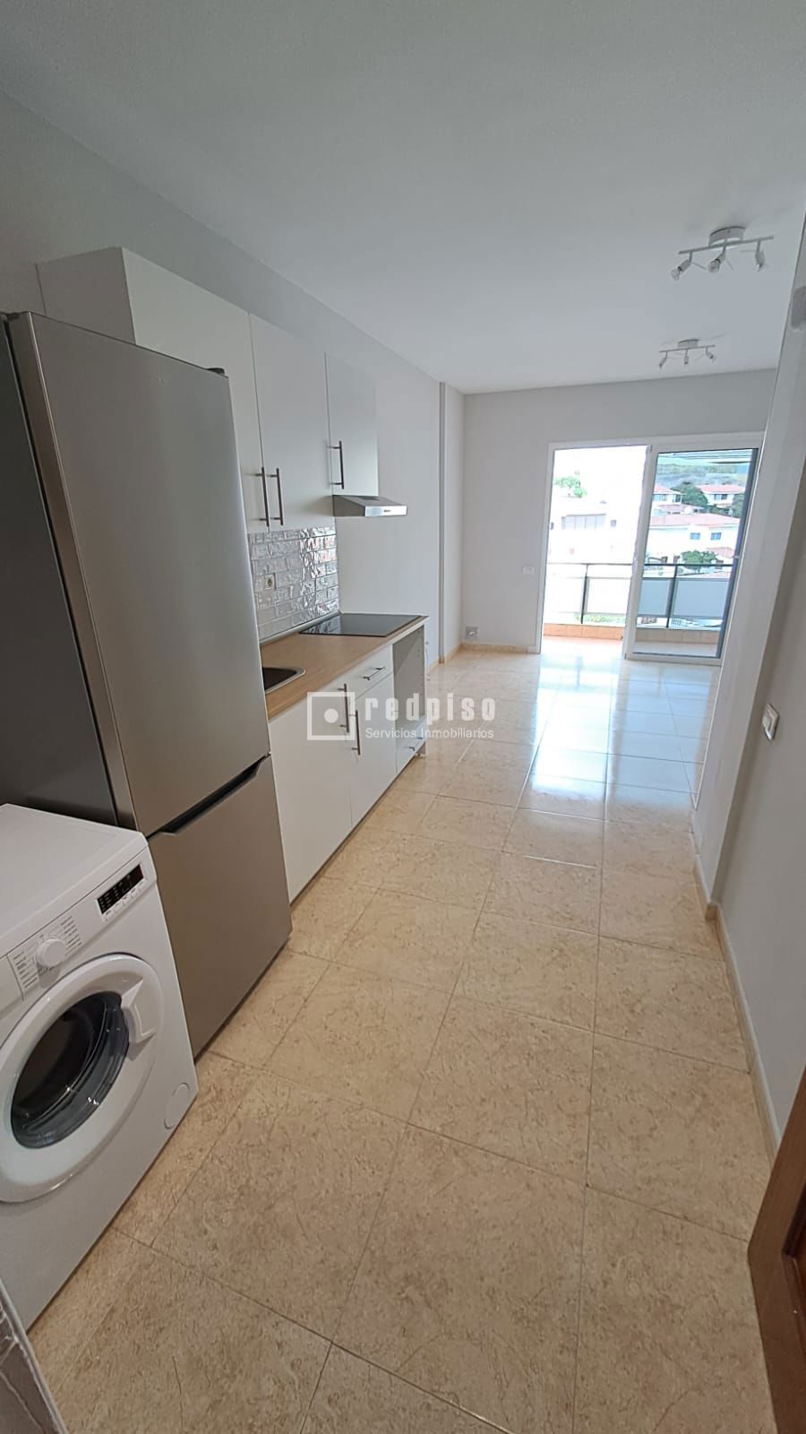 Cuina de Estudi en venda en Candelaria amb Jardí privat, Terrassa i Piscina